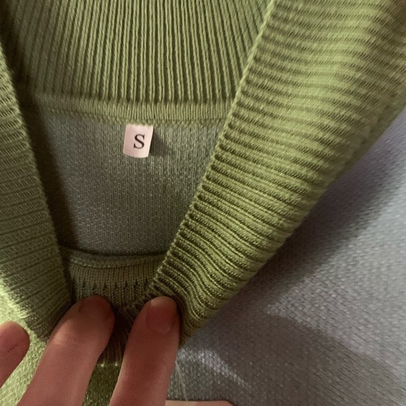 Green And Blue Fitted Dress - Picture 2 of 2